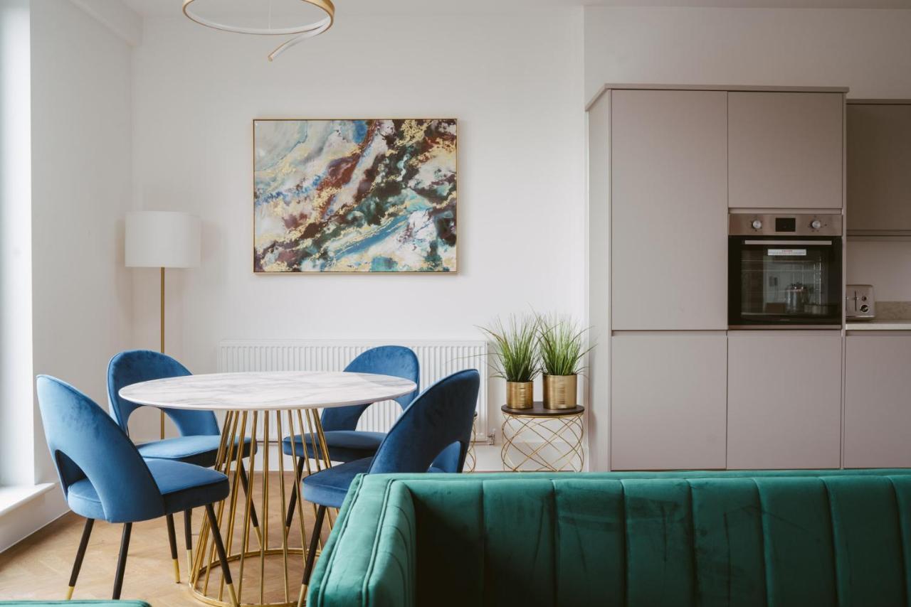 York Riverside Apartments エクステリア 写真