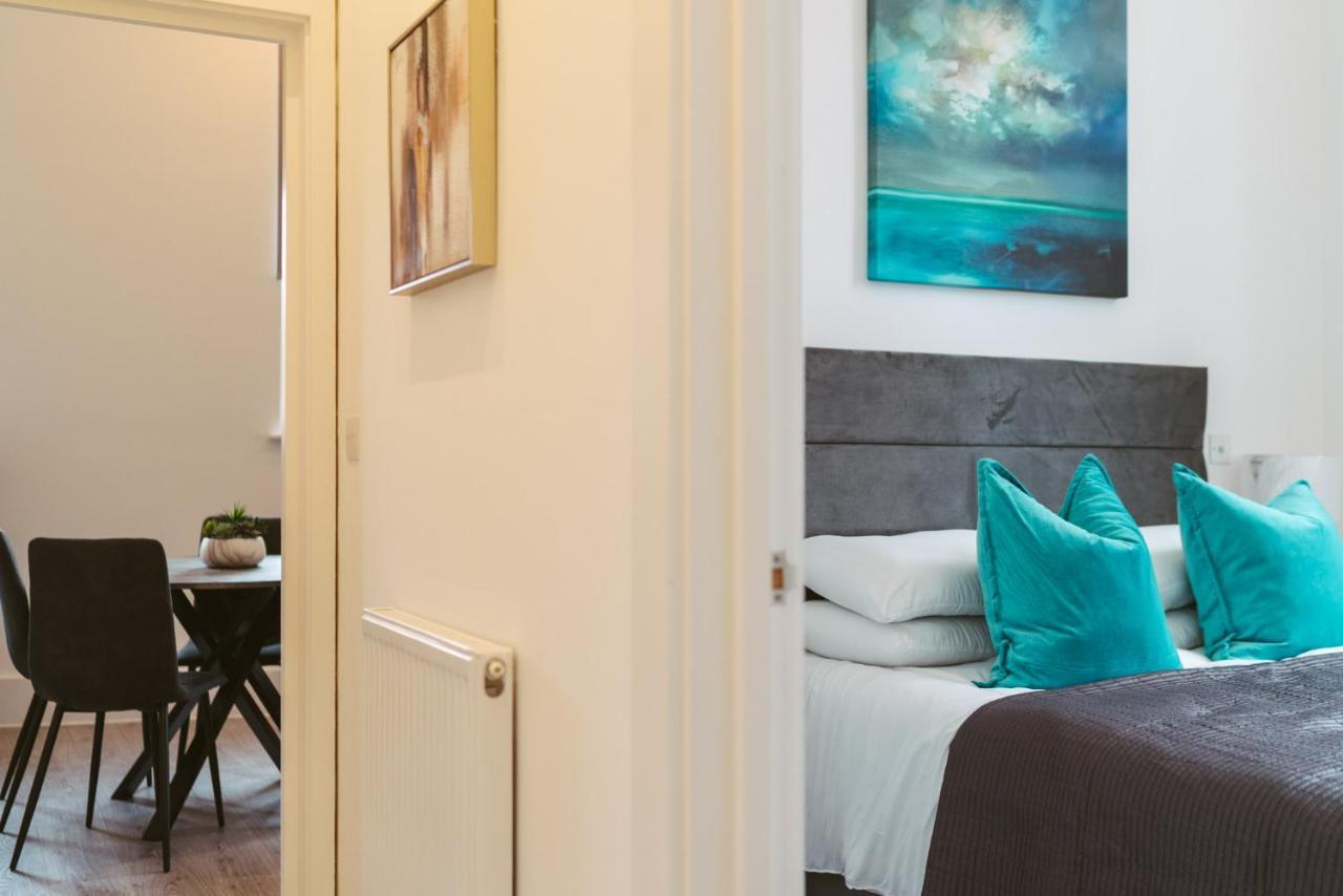 York Riverside Apartments エクステリア 写真