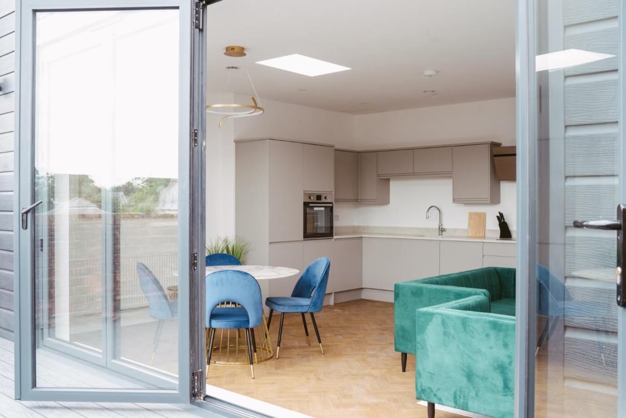York Riverside Apartments エクステリア 写真